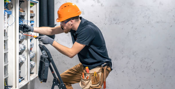 Best Emergency Electrical Repair  in Hildale, UT